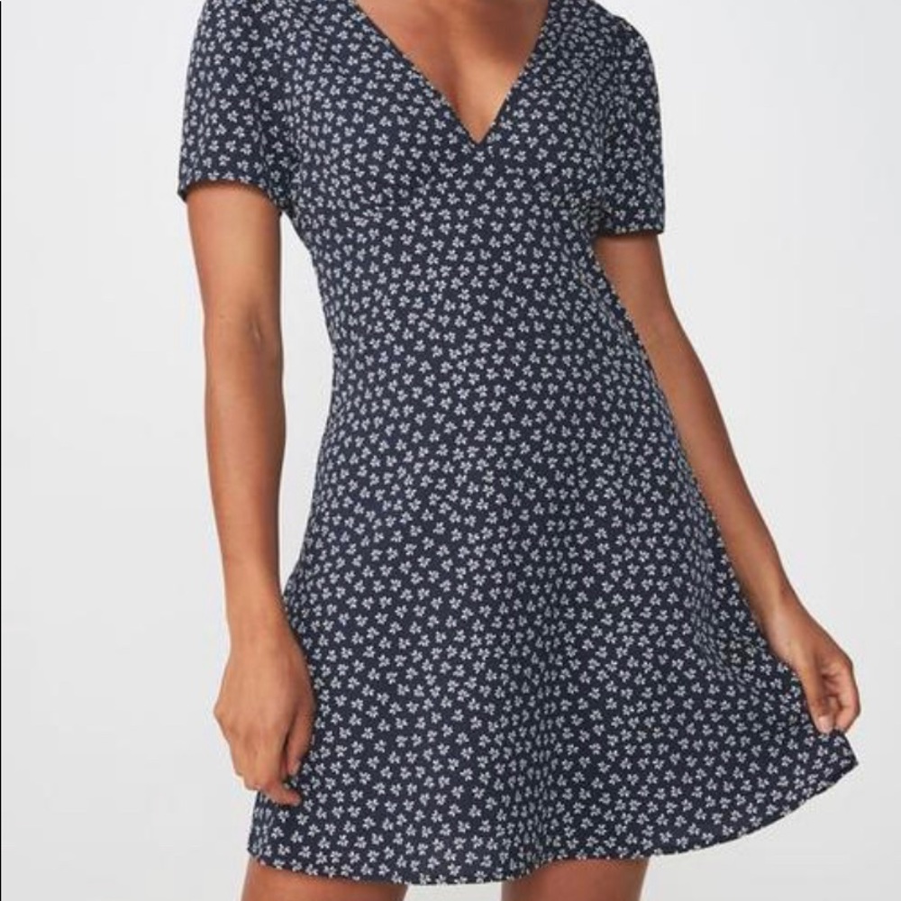 Cotton on large dress